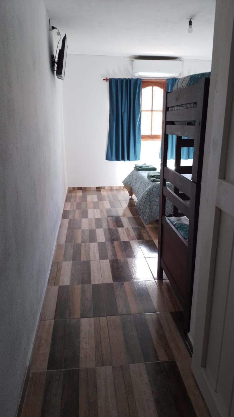Homestay Residencia La Isabel *